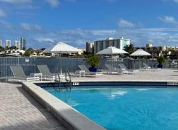 Picture of 16558 NE 26Th Ave # 4J, North Miami Beach, FL 33160