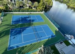 Picture of 16558 NE 26Th Ave # 4J, North Miami Beach, FL 33160