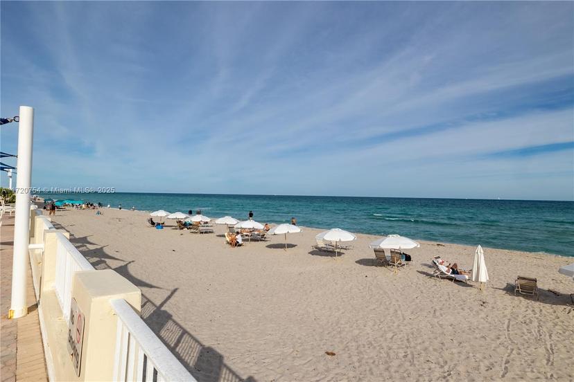 Picture of 3180 S Ocean Dr # 718, Hallandale Beach FL 33009