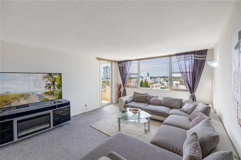Picture of 3180 S Ocean Dr # 718, Hallandale Beach FL 33009