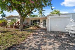 Picture of 2549 Flamingo Ln, Fort Lauderdale, FL 33312