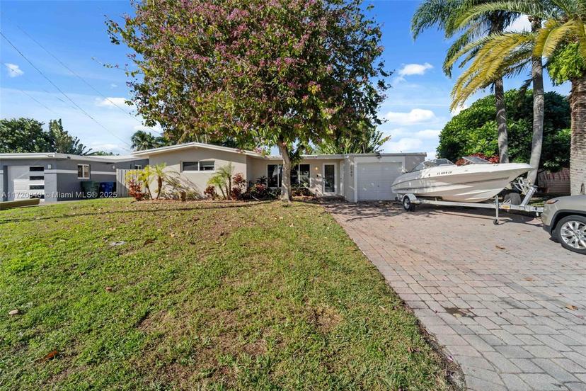 Picture of 2549 Flamingo Ln, Fort Lauderdale FL 33312