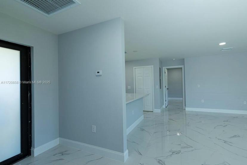 Picture of 1302 Hibiscus Ave, Lehigh Acres FL 33972