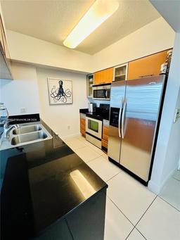 Picture of 1750 N Bayshore Dr # 3609, Miami, FL 33132