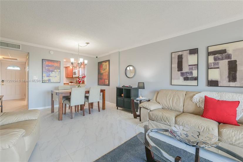 Picture of 109 Royal Park Dr # 4F, Oakland Park FL 33309