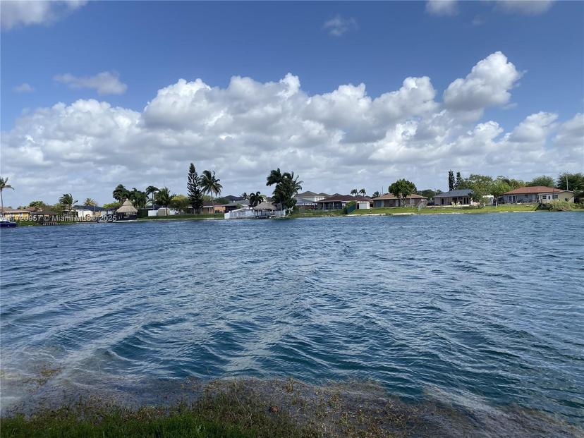 Picture of 14317 SW 296Th St, Homestead FL 33033