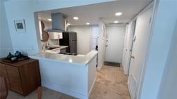 Picture of 20500 W Country Club Dr # 117, Aventura, FL 33180
