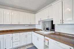 Picture of 571 Banks Rd, Margate, FL 33063