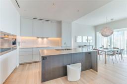 Picture of 2901 Collins Av # 1207, Miami Beach, FL 33140