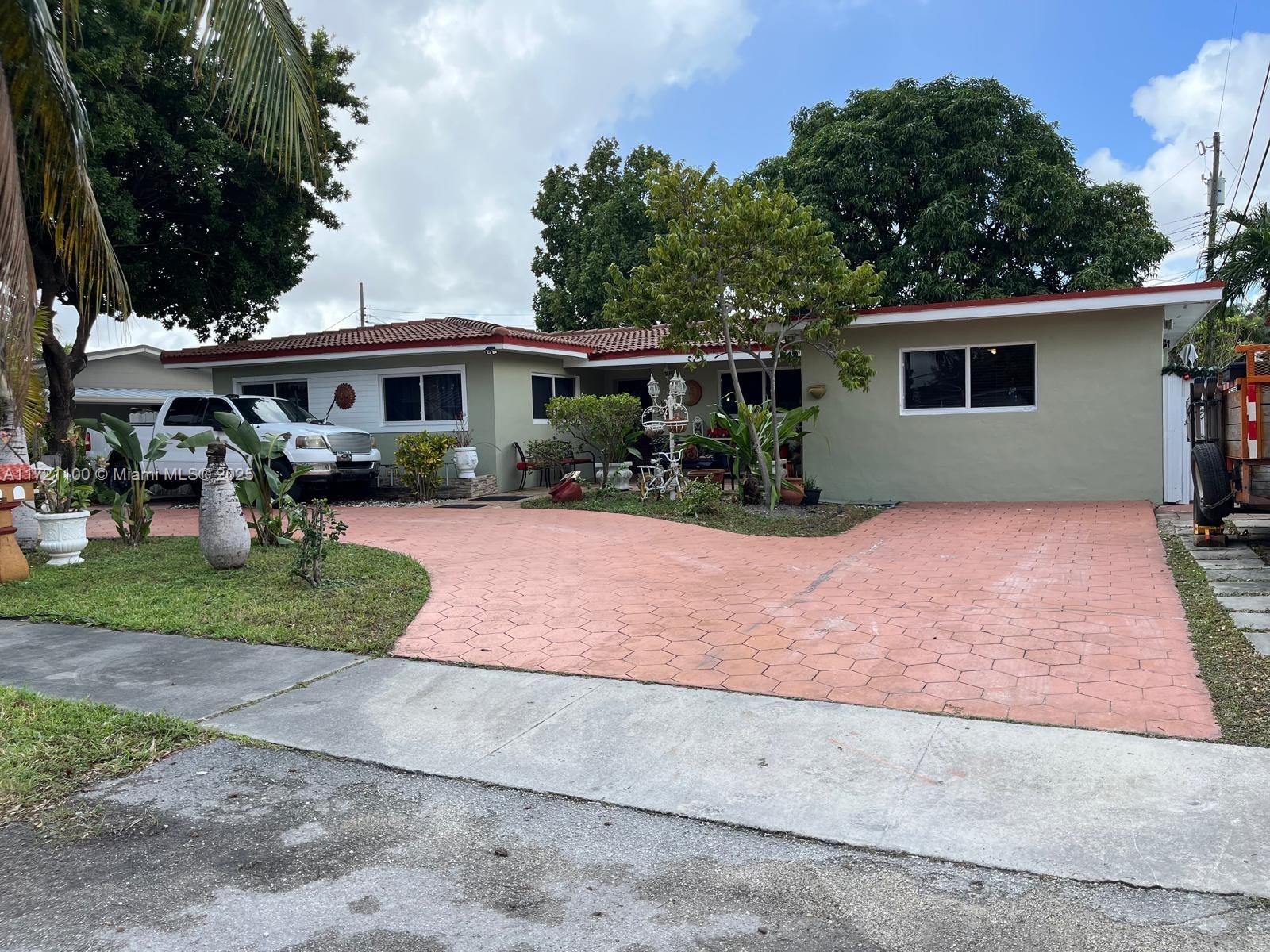 Picture of 6760 W 6Th Ct, Hialeah, FL 33012