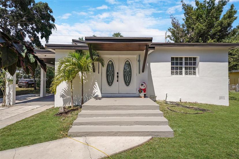 Picture of 571 Raven Ave, Miami Springs FL 33166