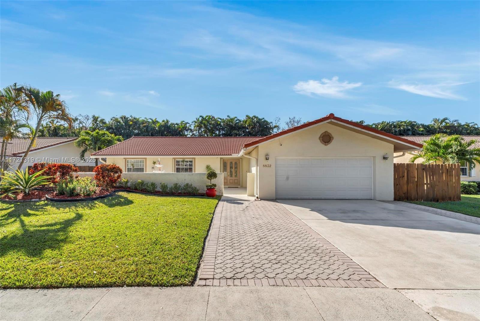 Picture of 8832 E Escondido Way E, Boca Raton, FL 33433