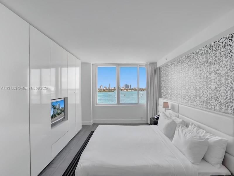 Picture of 1100 West Ave # 1024, Miami Beach FL 33139