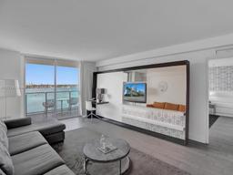 Picture of 1100 West Ave # 1024, Miami Beach, FL 33139