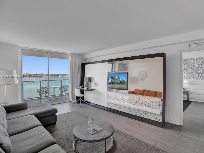 Picture of 1100 West Ave # 1024, Miami Beach FL 33139