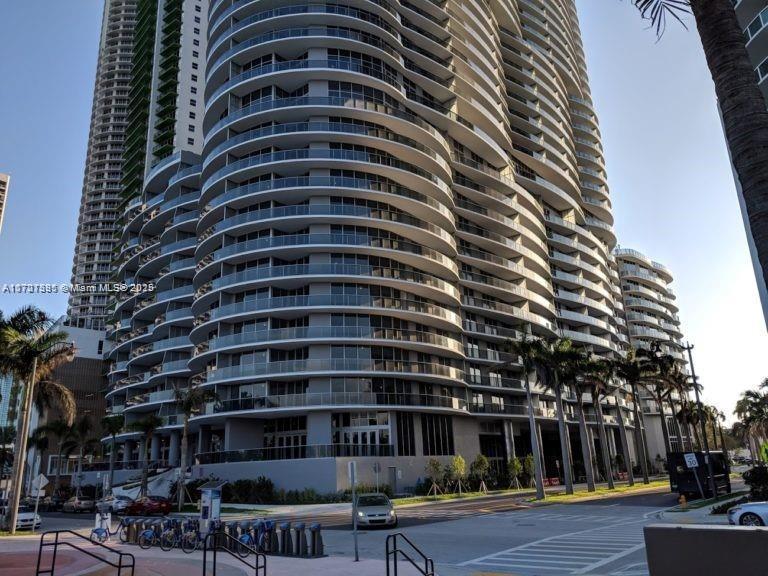 Picture of 488 NE 18Th St # 4605, Miami, FL 33132