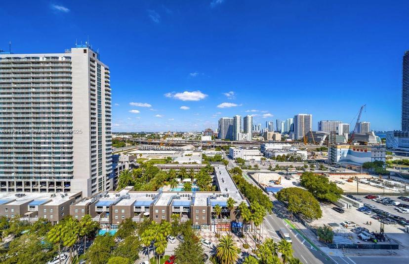 Picture of 800 N Miami Ave # 1709, Miami FL 33136