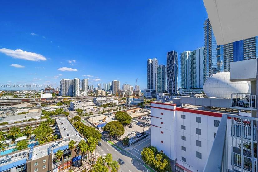 Picture of 800 N Miami Ave # 1709, Miami FL 33136