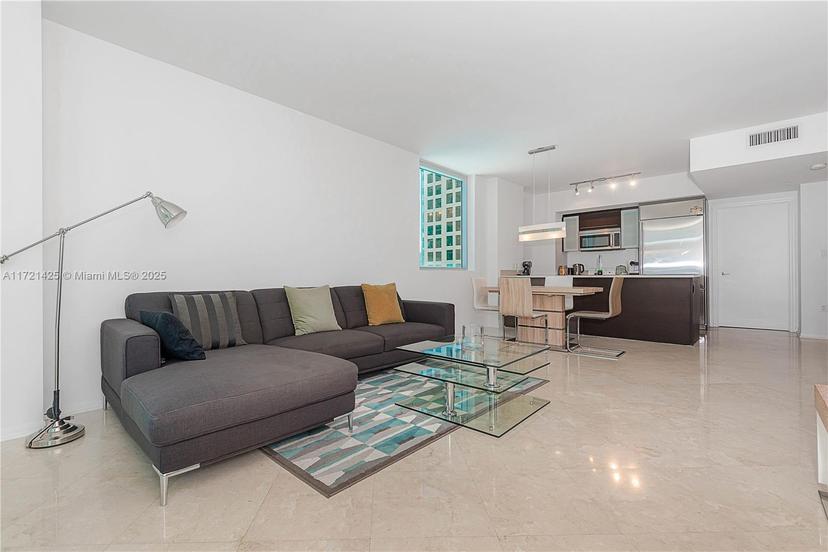 Picture of 55 SE 6Th St # 1507, Miami FL 33131