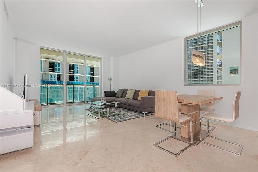 Picture of 55 SE 6Th St # 1507, Miami FL 33131