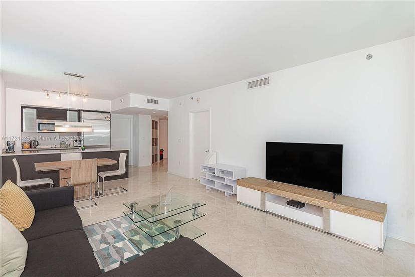 Picture of 55 SE 6Th St # 1507, Miami FL 33131