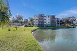 Picture of 8931 N New River Canal Rd # 1C, Plantation, FL 33324