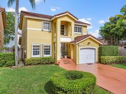 Picture of 13821 SW 102Nd Ter, Miami, FL 33186
