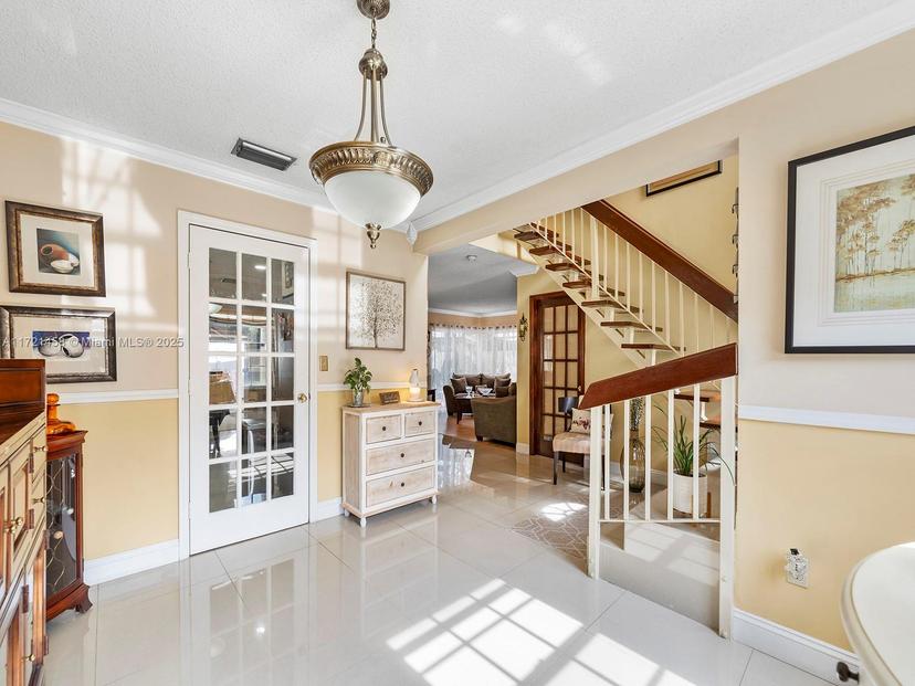 Picture of 13821 SW 102Nd Ter, Miami FL 33186