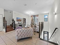 Picture of 10467 NW 82Nd St # 6, Doral, FL 33178