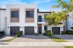 Picture of 21388 NE 2Nd Ct, Miami, FL 33179