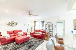Picture of 360 Seville O # 0, Delray Beach, FL 33446