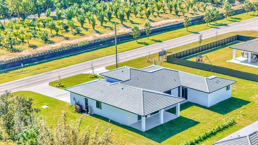 Picture of 15455 SW 232 St, Miami FL 33170