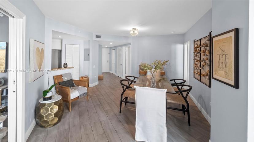 Picture of 701 Brickell Key Blvd # 607, Miami FL 33131