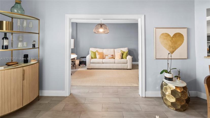 Picture of 701 Brickell Key Blvd # 607, Miami FL 33131