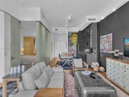 Picture of 2001 Meridian Ave # 404, Miami Beach, FL 33139