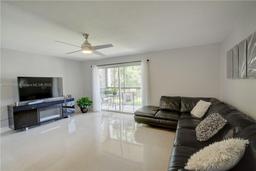 Picture of 7000 Nova Dr # 204E, Davie, FL 33317