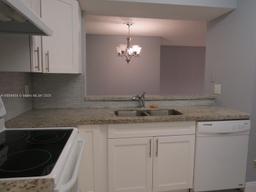 Picture of 1231 SW 46Th Ave # 507, Pompano Beach, FL 33069