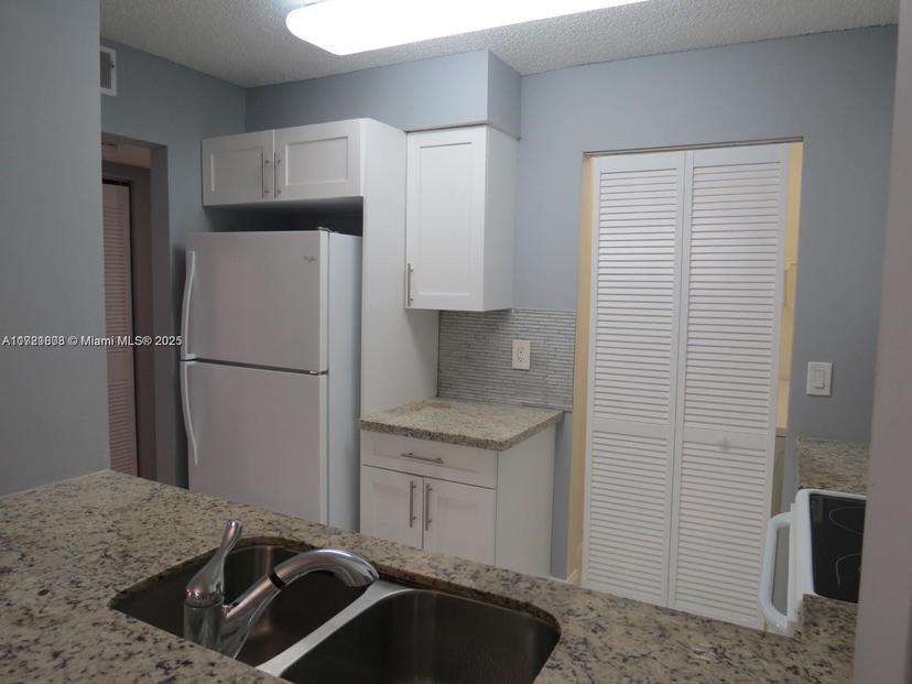 Picture of 1231 SW 46Th Ave # 507, Pompano Beach FL 33069