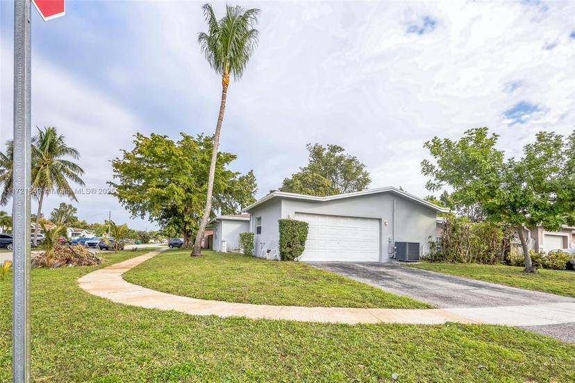 Picture of 1266 NW 58Th Ave, Lauderhill FL 33313