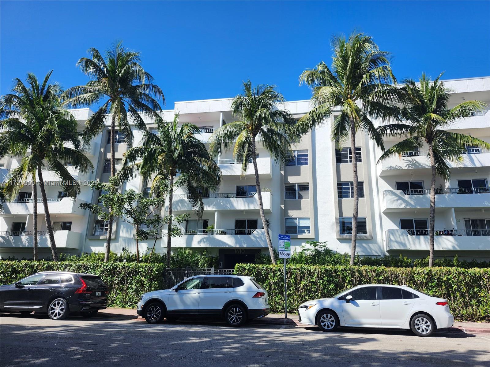 Picture of 1610 Lenox Ave # 206, Miami Beach, FL 33139