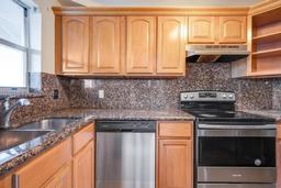 Picture of 250 Layne Blvd # 312, Hallandale Beach, FL 33009
