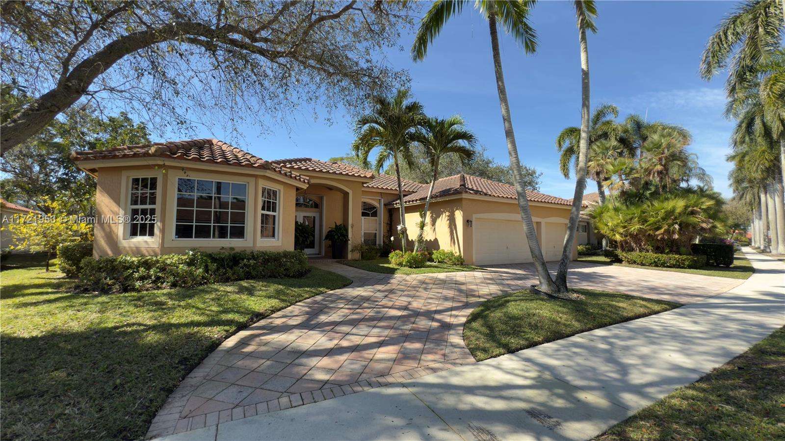 Picture of 2531 Eagle Run Dr, Weston, FL 33327
