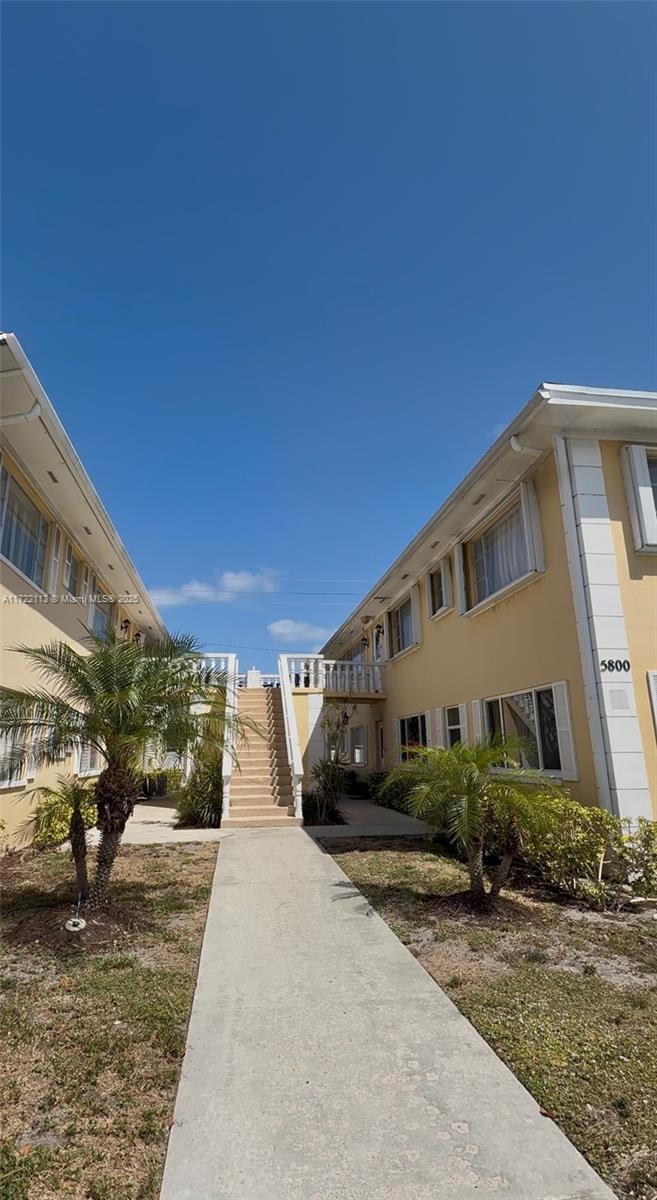 Picture of 5800 NE 22Nd Way # 523, Fort Lauderdale FL 33308