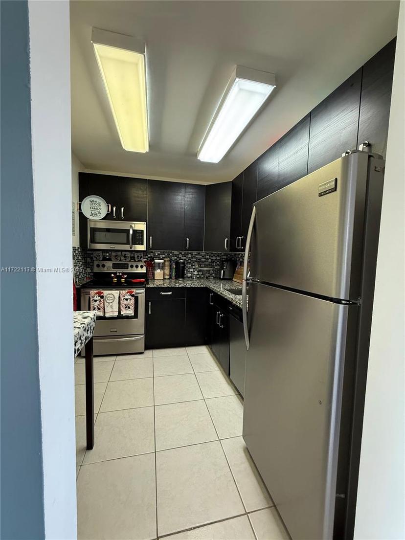 Picture of 5800 NE 22Nd Way # 523, Fort Lauderdale FL 33308