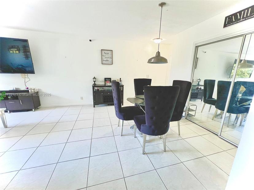 Picture of 5800 NE 22Nd Way # 523, Fort Lauderdale FL 33308