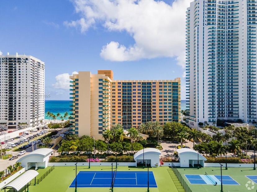 Picture of 2501 S Ocean Dr # 438, Hollywood FL 33019