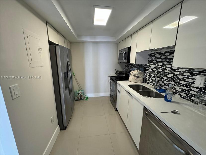 Picture of 18011 Biscayne Blvd # 1802, Aventura FL 33160