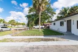 Picture of 3330 NW 8Th Pl, Lauderhill, FL 33311