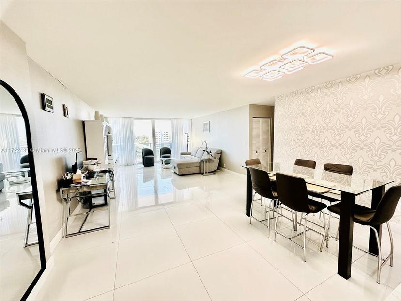 Picture of 3140 S Ocean Dr # 710, Hallandale Beach FL 33009