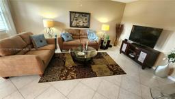 Picture of 1076 Newport Q # 1076, Deerfield Beach, FL 33442